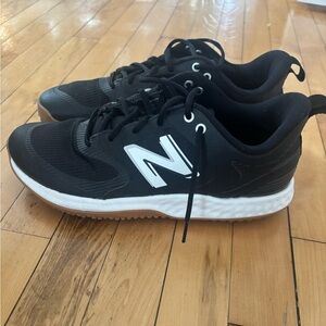 New Balance Men's Black Turf Shoes baseball